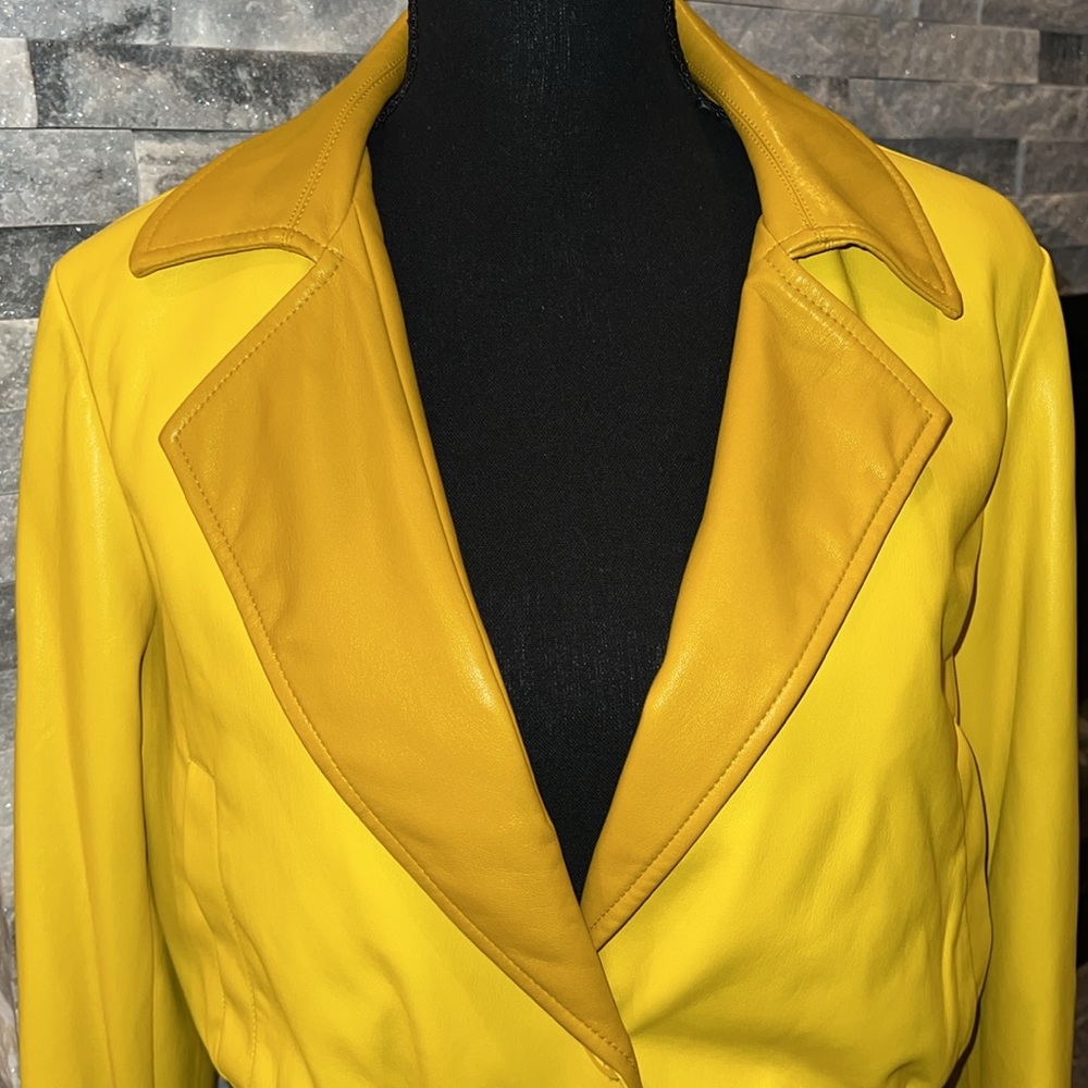Faux leather jacket women’s - Picture 4 of 8